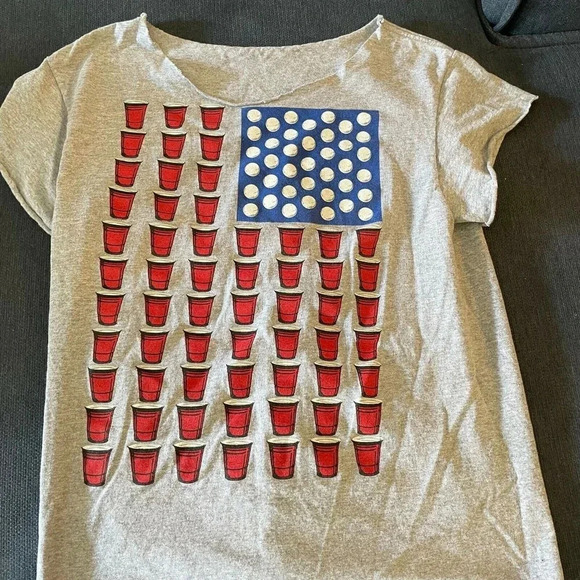 Beer Pong American Flag Womens T Shirt Tee Size M USA  Modified Patriotic July 4 - Picture 1 of 6